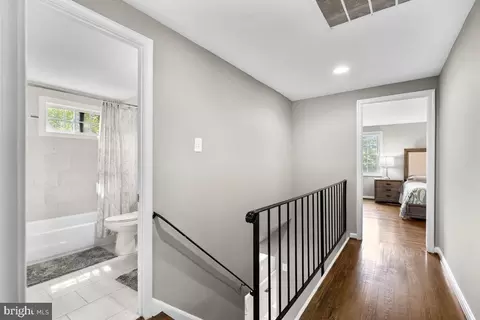 Entry Way - 14028 Breeze Hill Ln, Silver Spring, MD 20906 photo 1 of 3