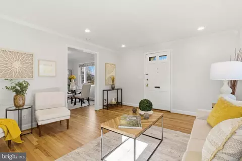 904 Dennis Ave, Silver Spring, MD 20901 photo 9