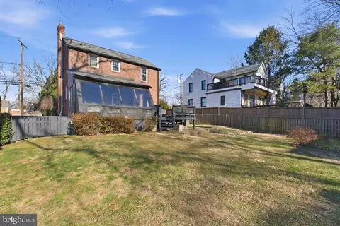 904 Dennis Ave, Silver Spring, MD 20901 photo 5
