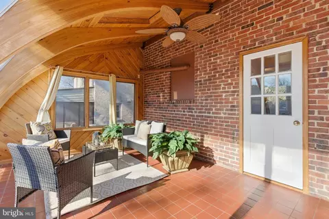 904 Dennis Ave, Silver Spring, MD 20901 photo 18