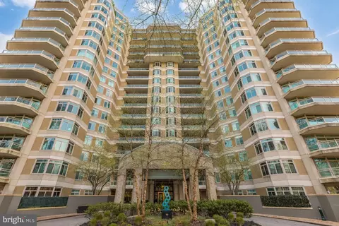 5630 Wisconsin Ave #805, Chevy Chase, MD 20815