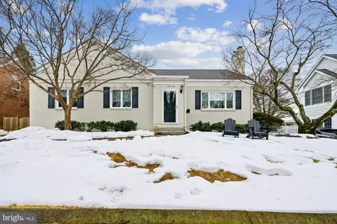 4626 Woodfield Rd, Bethesda, MD 20814