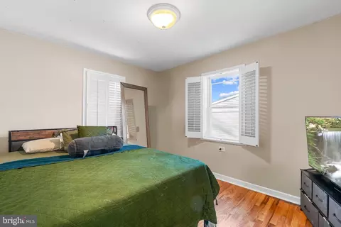 Bedroom - 2612 Elmont St, Silver Spring, MD 20902 photo 3 of 5