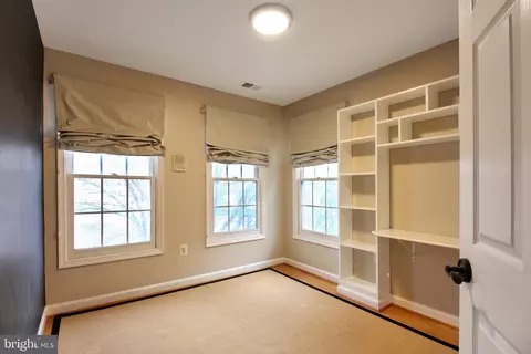 1227 Fidler Ln, Silver Spring, MD 20910 photo 25