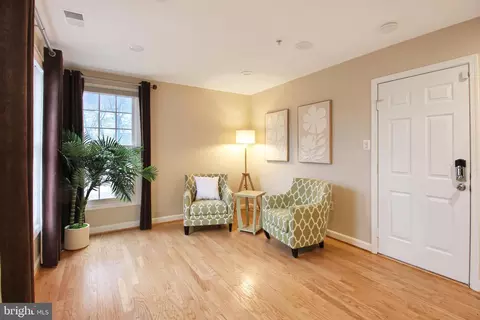 1227 Fidler Ln, Silver Spring, MD 20910 photo 18