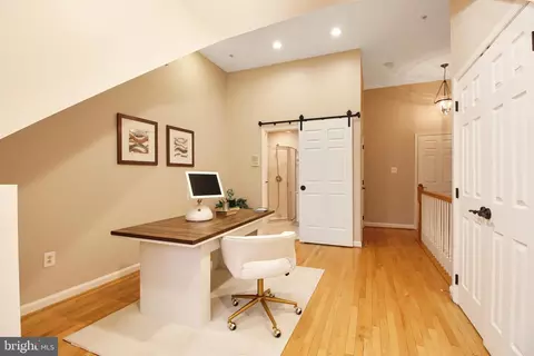 1227 Fidler Ln, Silver Spring, MD 20910 photo 28