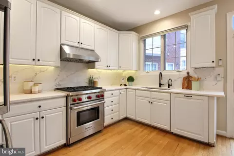 1227 Fidler Ln, Silver Spring, MD 20910 photo 10