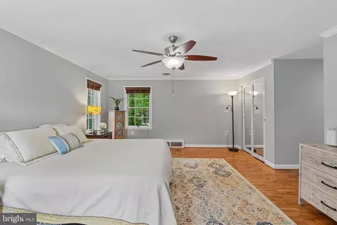 Bedroom - 820 Philadelphia Ave, Silver Spring, MD 20910 photo 5 of 12