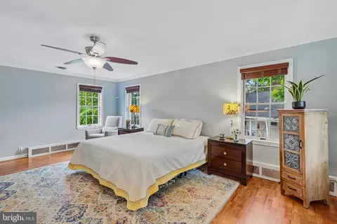 Bedroom - 820 Philadelphia Ave, Silver Spring, MD 20910 photo 3 of 12