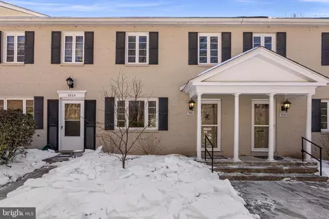 9886 Hollow Glen Pl #2538A, Silver Spring, MD 20910