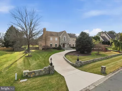 10408 Bit And Spur Ln, Potomac, MD 20854
