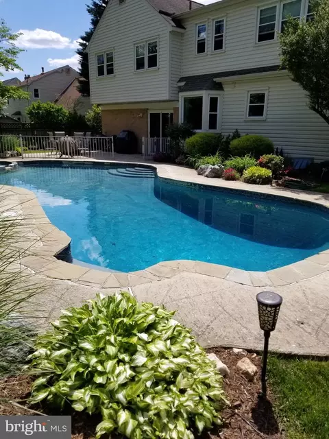 Exterior - 14513 Notley Rd, Silver Spring, MD 20905 photo 10 of 11