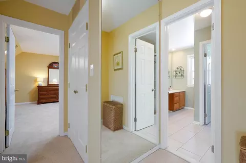 Entry Way - 14513 Notley Rd, Silver Spring, MD 20905 photo 3 of 3