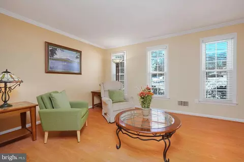 Living - 14513 Notley Rd, Silver Spring, MD 20905 photo 2 of 3