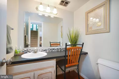 Bath - 14513 Notley Rd, Silver Spring, MD 20905 photo 1 of 5