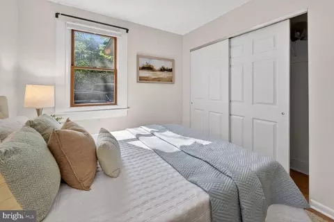 Bedroom - 9717 Capitol View Ave, Silver Spring, MD 20910 photo 2 of 4