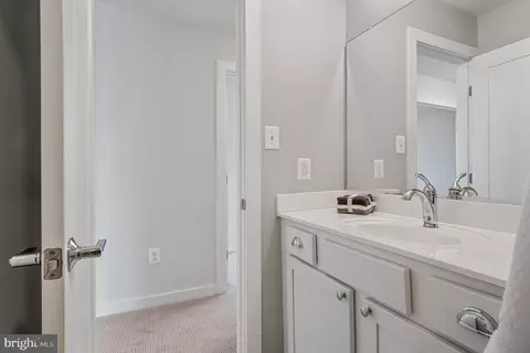 Entry Way - 1910 Plyers Mill Rd, Silver Spring, MD 20902 photo 19 of 22