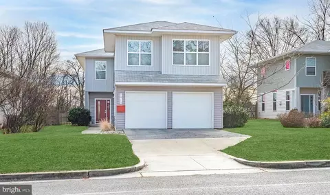 Exterior - 1910 Plyers Mill Rd, Silver Spring, MD 20902 photo 3 of 11