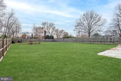 Exterior - 1910 Plyers Mill Rd, Silver Spring, MD 20902 photo 6 of 11