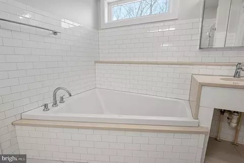 Bath - 1910 Plyers Mill Rd, Silver Spring, MD 20902 photo 8 of 12