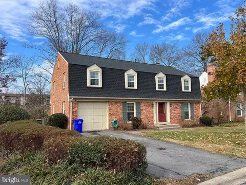 9841 Canal Rd, Montgomery Village, MD 20886