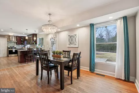Dining - 2321 Nees Ln, Silver Spring, MD 20905 photo 1 of 2