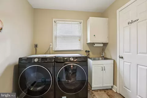 Other - 2321 Nees Ln, Silver Spring, MD 20905 photo 6 of 9