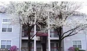 18535 Boysenberry Dr #220, Gaithersburg, MD 20879