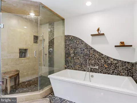 Bath - 8818 Cold Spring Rd, Potomac, MD 20854 photo 4 of 11