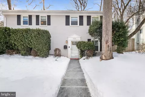 11214 Dewey Rd, Kensington, MD 20895