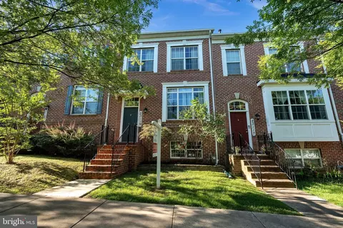 23119 Arora Hills Dr, Clarksburg, MD 20871