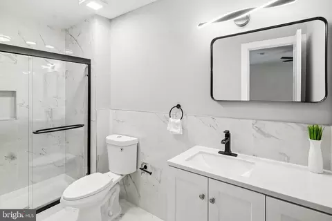Bath - 9201 Three Oaks Dr, Silver Spring, MD 20901 photo 1 of 4