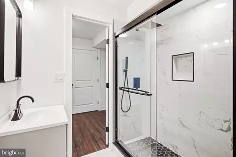 Bath - 9201 Three Oaks Dr, Silver Spring, MD 20901 photo 3 of 4