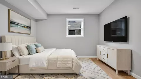 Bedroom - 1409 Crestridge Dr, Silver Spring, MD 20910 photo 6 of 6