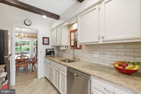 Kitchen - 1943 Hickory Hill Ln, Silver Spring, MD 20906 photo 3 of 3