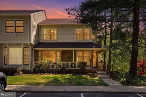 1943 Hickory Hill Ln, Silver Spring, MD 20906