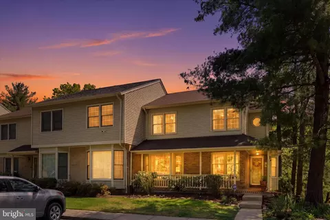 Exterior - 1943 Hickory Hill Ln, Silver Spring, MD 20906 photo 2 of 12