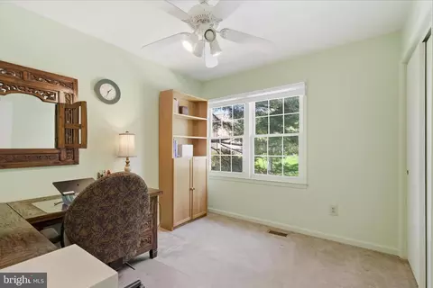 Bedroom - 1943 Hickory Hill Ln, Silver Spring, MD 20906 photo 6 of 6