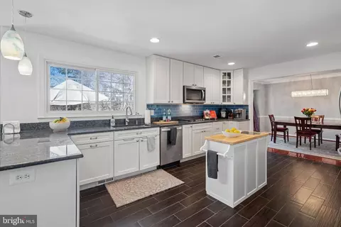 Kitchen - 13525 Winding Trail Ct, Silver Spring, MD 20906 photo 2 of 3