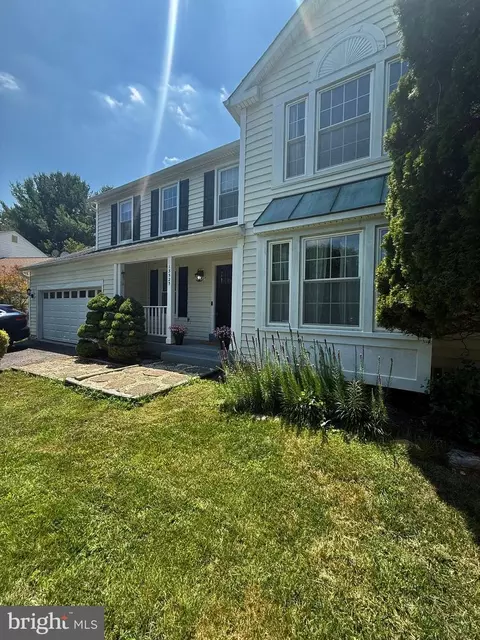 Exterior - 13525 Winding Trail Ct, Silver Spring, MD 20906 photo 6 of 7