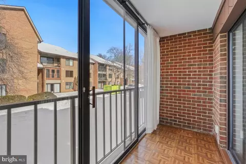 Exterior - 15301 Beaverbrook Ct #2C, Silver Spring, MD 20906 photo 2 of 4