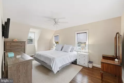 Bedroom - 10304 Ridgemoor Dr, Silver Spring, MD 20901 photo 2 of 3