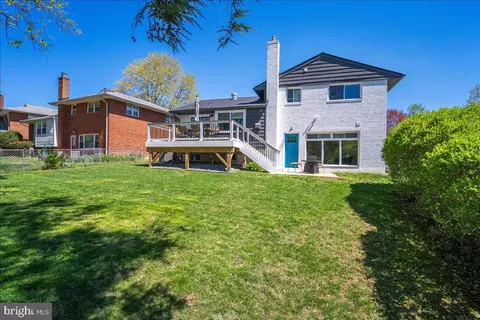 Exterior - 10302 Conover Dr, Silver Spring, MD 20902 photo 6 of 8