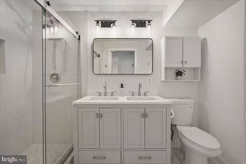 Bath - 10302 Conover Dr, Silver Spring, MD 20902 photo 1 of 5