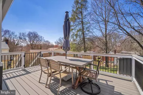 Exterior - 10302 Conover Dr, Silver Spring, MD 20902 photo 2 of 8