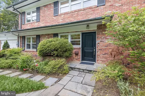 5000 Westpath Ter, Bethesda, MD 20816