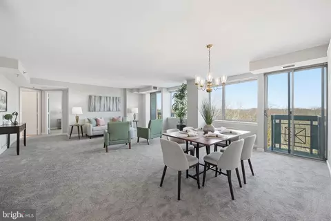 5450 Whitley Park Ter #HR-901, Bethesda, MD 20814
