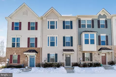 9599 Tall Oaks Rd, Montgomery Village, MD 20886