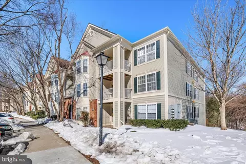 18809 Sparkling Water Dr, Germantown, MD 20874