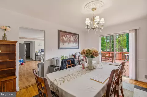Dining - 1609 Winding Waye Ln, Silver Spring, MD 20902 photo 1 of 4